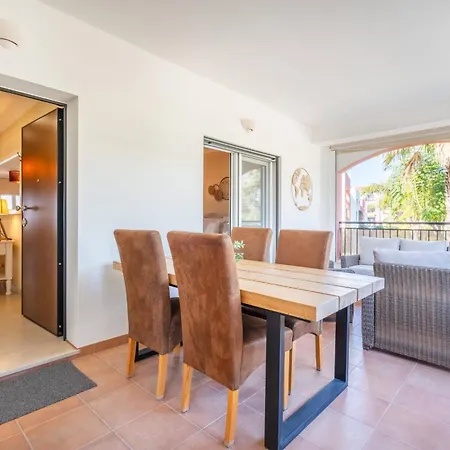 Cosy De Apartment